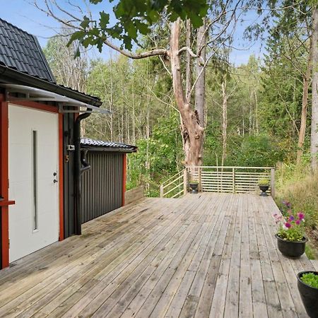 The Little Oasis In Gothenburg Villa Exterior photo